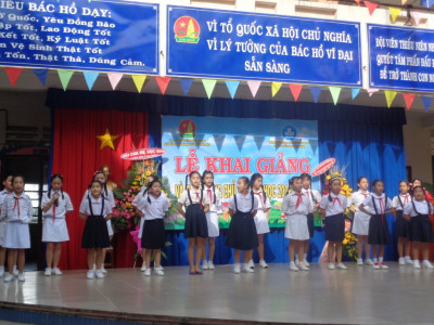 Lễ khai giảng năm học mới 2016-2017