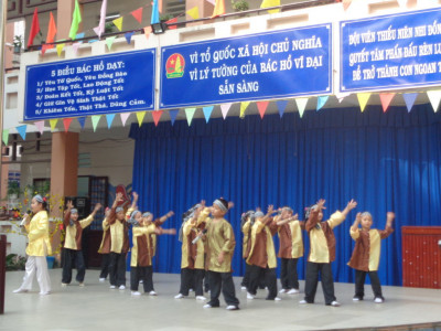 Hào hứng với hội thi “Trò chơi dân gian,thi hát dân ca” cấp Thành phố