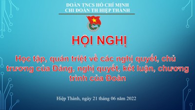 Đoàn viên chi đoàn tiểu học Hiệp Thành sinh hoạt chủ điểm tháng 6