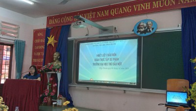 Đón nhận đoàn giáo sinh thực tập sư phạm Trường Đại Học Thủ Dầu Một năm học 2022-2023