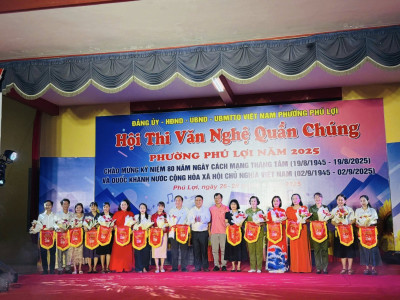 Trường Tiểu học Hiệp Thành tham gia hội thi văn nghệ quần chúng phường Phú Lợi năm 2025