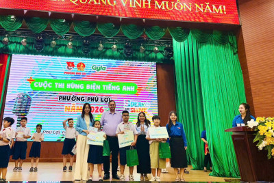 Trường tiểu học Hiệp Thành tham gia vòng chung kết cuộc thi hùng biện tiếng Anh “Speak and Shine” cấp phường.