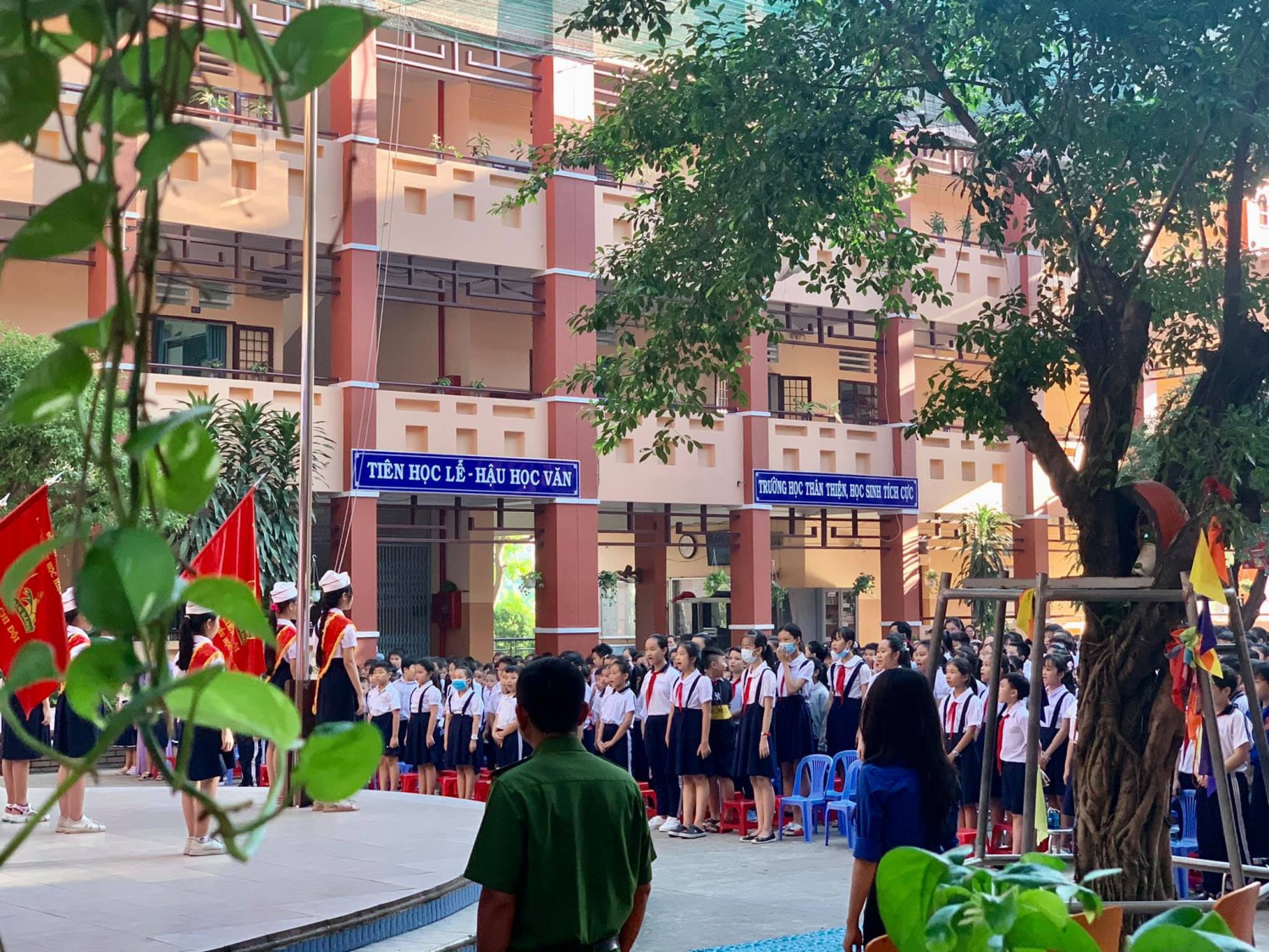 hs