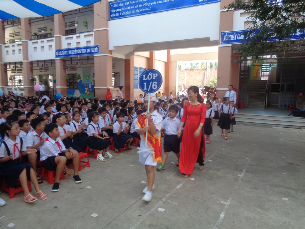 Cô giáo tiểu học “gạch đầu dòng” hành trang cho trẻ vào lớp 1