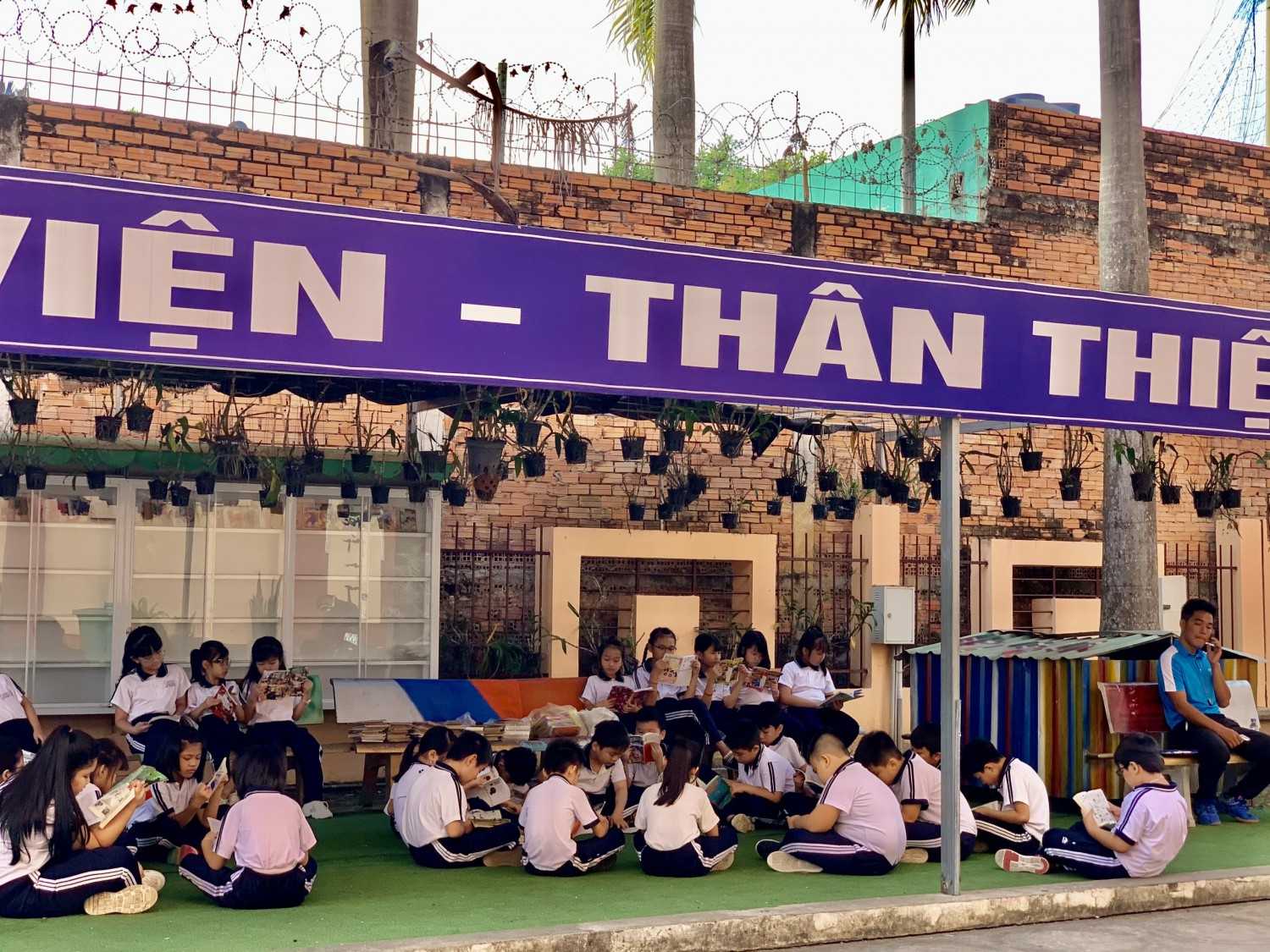 Mô hình thư viện thân thiện trường tiểu học Hiệp Thành