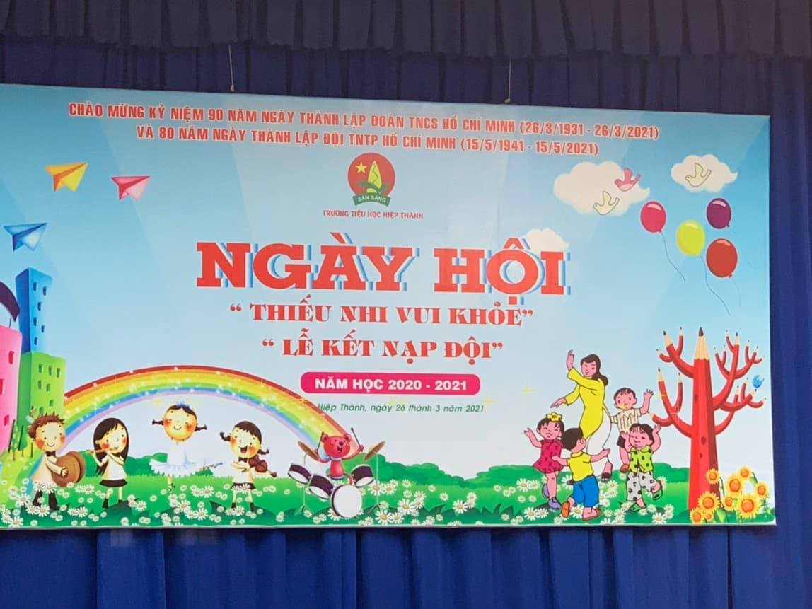 Lễ kết nạp đội của trường tiểu học Hiệp Thành năm học 2020-2021