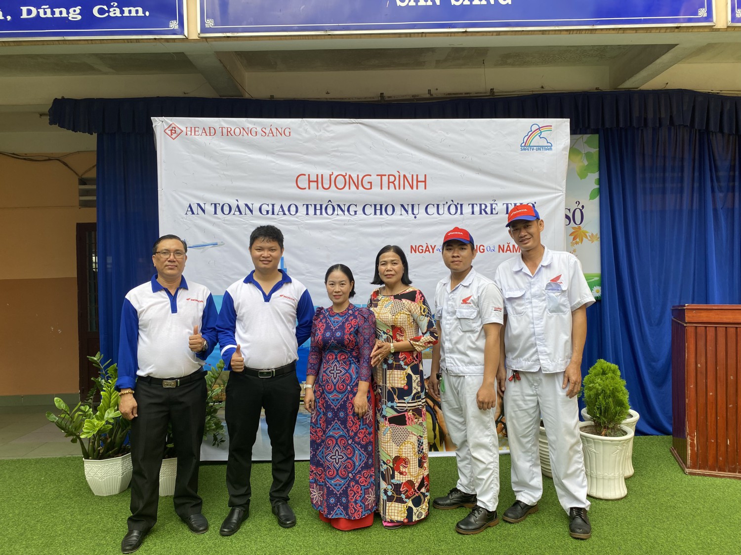 Trường Tiểu học Hiệp Thành “giáo dục an toàn giao thông” cho học sinh.