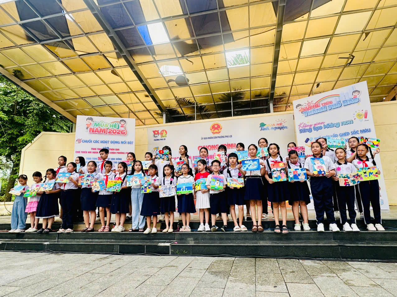 Trường tiểu học Hiệp Thành tham gia vẽ tranh với chủ đề “ Sáng tạo măng non” chào hè 2026